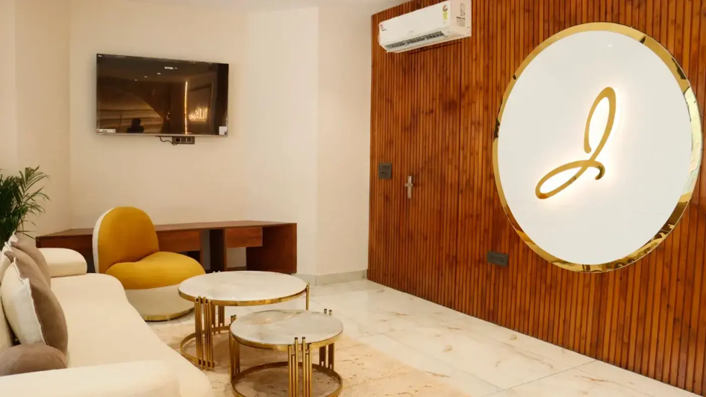 A comfortable waiting lounge designed for calm and comfort, right before your appointment begins.